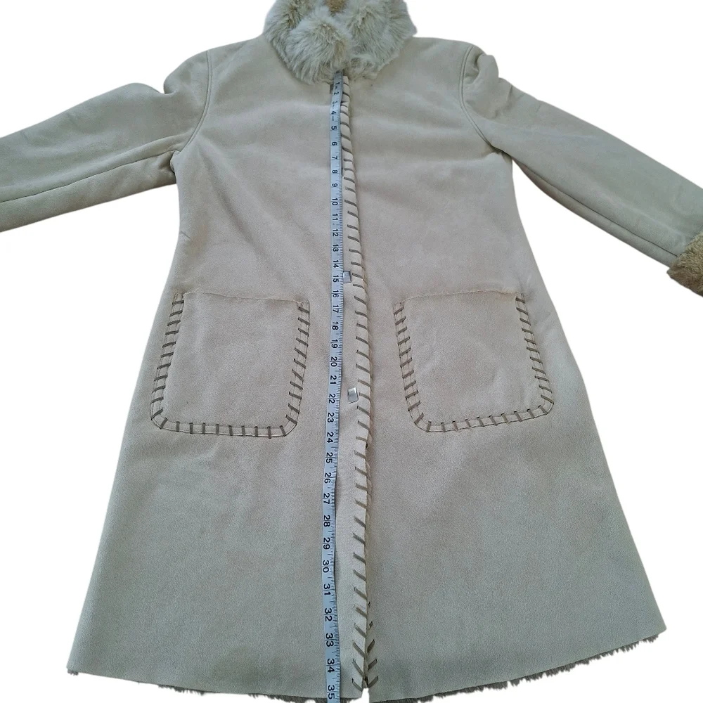 Elegant Vegan Cream Women's Coat Faux Fur & Faux Suede - Picture 11 of 13